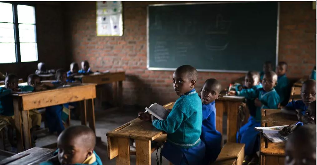 Rwanda boosts primary school teachers' pay by 88 percent. Afro News Wire