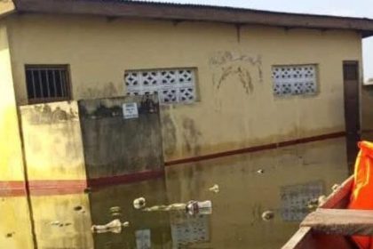 Public toilet submerged in Oti River at Dambai. Afro News Wire