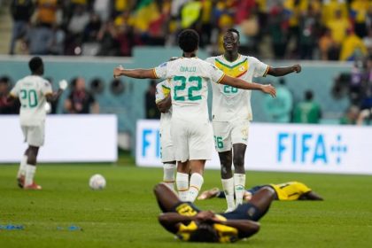 After defeating Ecuador 2-1, Senegal secures a spot in the round of 16. Afro News Wire