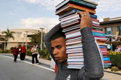 In spite of economic crisis, Egypt organizes the largest book exhibition in the Arab world. Afro News Wire