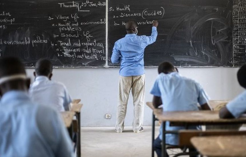 Guinea-Bissau suspends teachers' salaries to root out fake staff Afro News Wire
