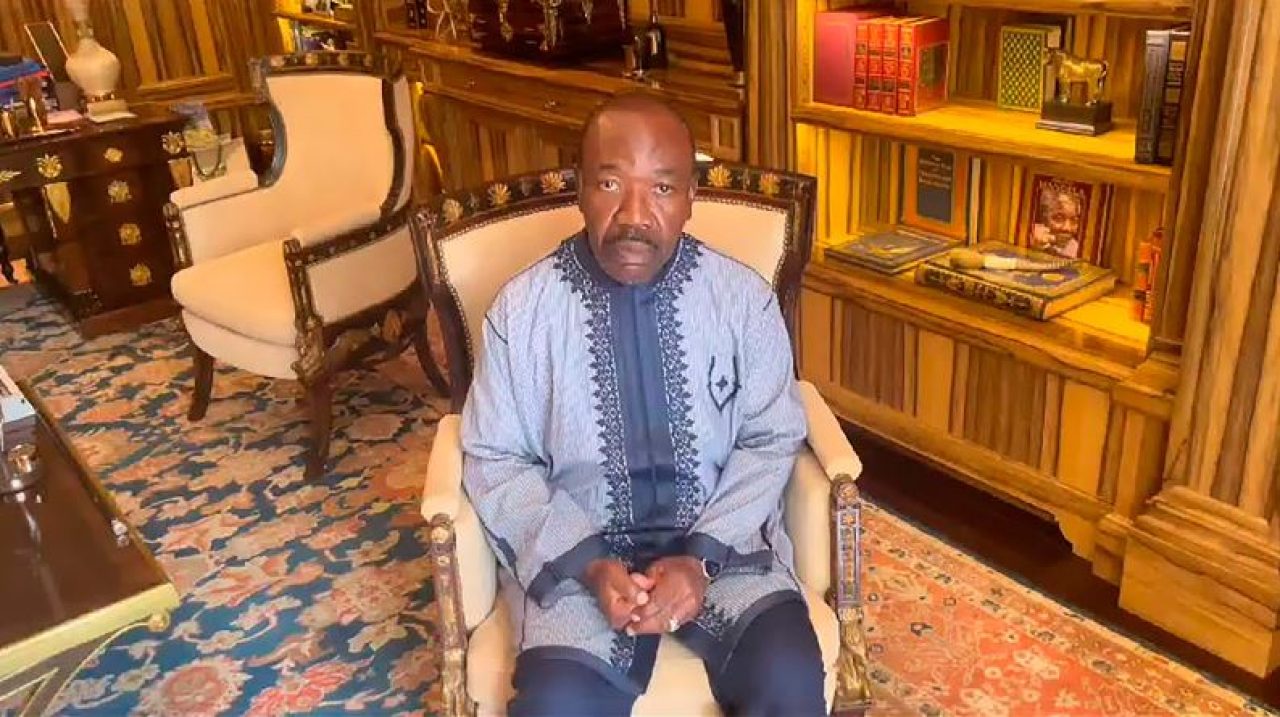 Gabon's mutinous soldiers announce new leader. Afro News Wire